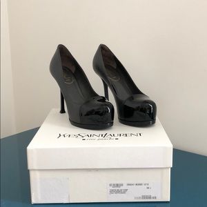 YSL Trinbtoo cap toe pump.
